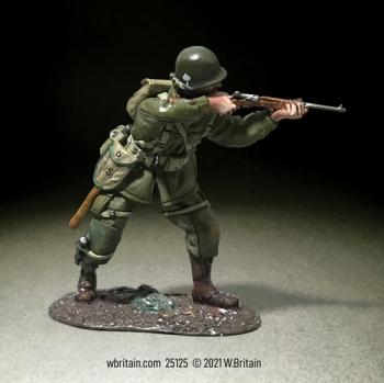 U.S. 101st Airborne Standing Firing Carbine, Winter, 1944--single figure #44355