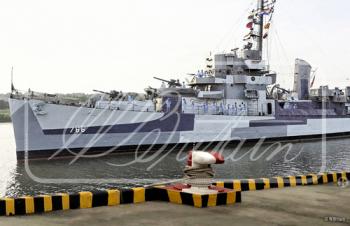 "Shipping Out" Backdrop #44471