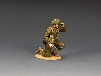 Kneeling Officer, 1st Bttn. of The South Lancashire Rgt., 3rd Inf. Div. (sand base)--single WWII British figure Kneeling Officer, 1st Bttn. of The South Lancashire Rgt., 3rd Inf. Div. (sand base)--single WWII British figure #44614