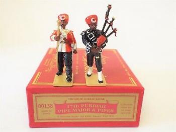 Image of 17th Purbiah Drum Major & Piper, Delhi Durbar--two figures--RETIRED--LAST TWO!!