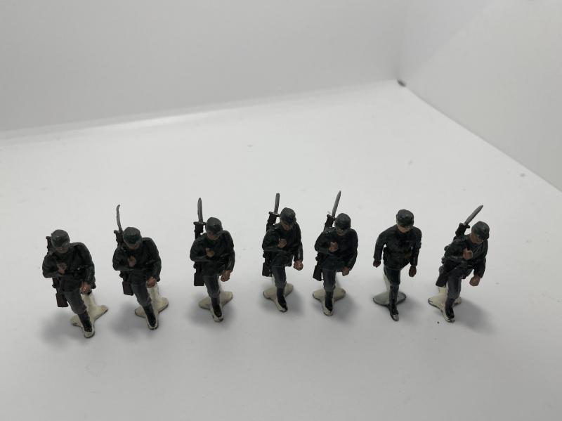 SAE/Authenticast WWII German Infantry - 7 figures - SAELot-04 - Metal ...